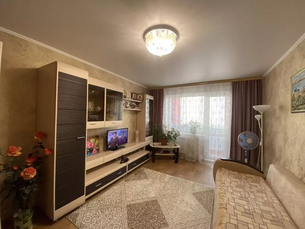 1-к кв. Омская область, Омск ул. Кирова, 18/2 (38.5 м) - Фото 1