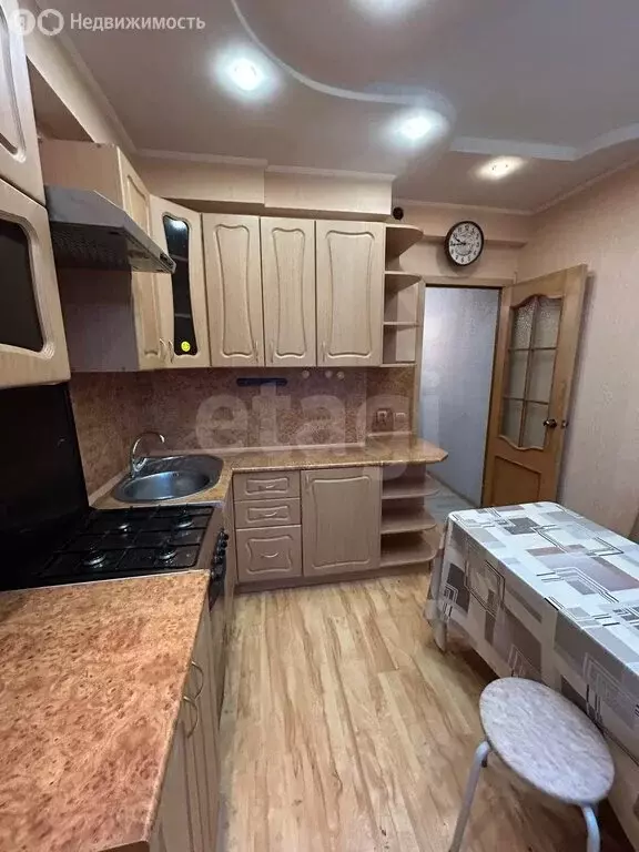 2-комнатная квартира: Ухта, улица Сенюкова, 18 (52.2 м) - Фото 0