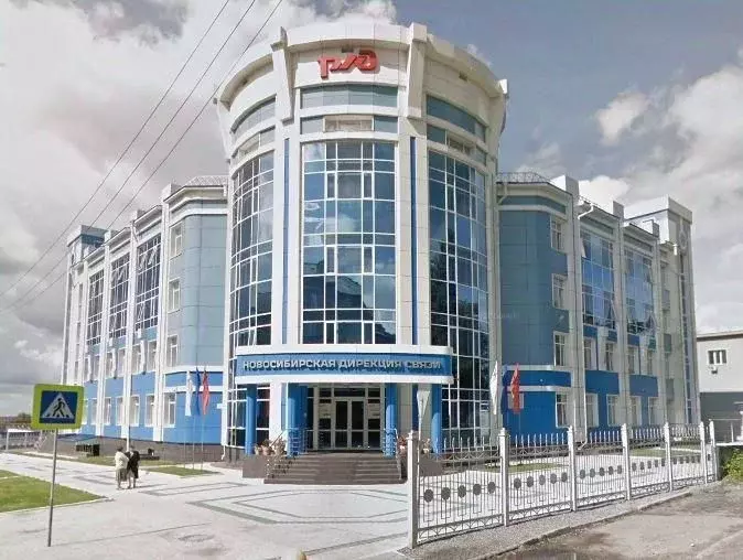 Торговая площадь в Новосибирская область, Новосибирск Владимировский ... - Фото 1