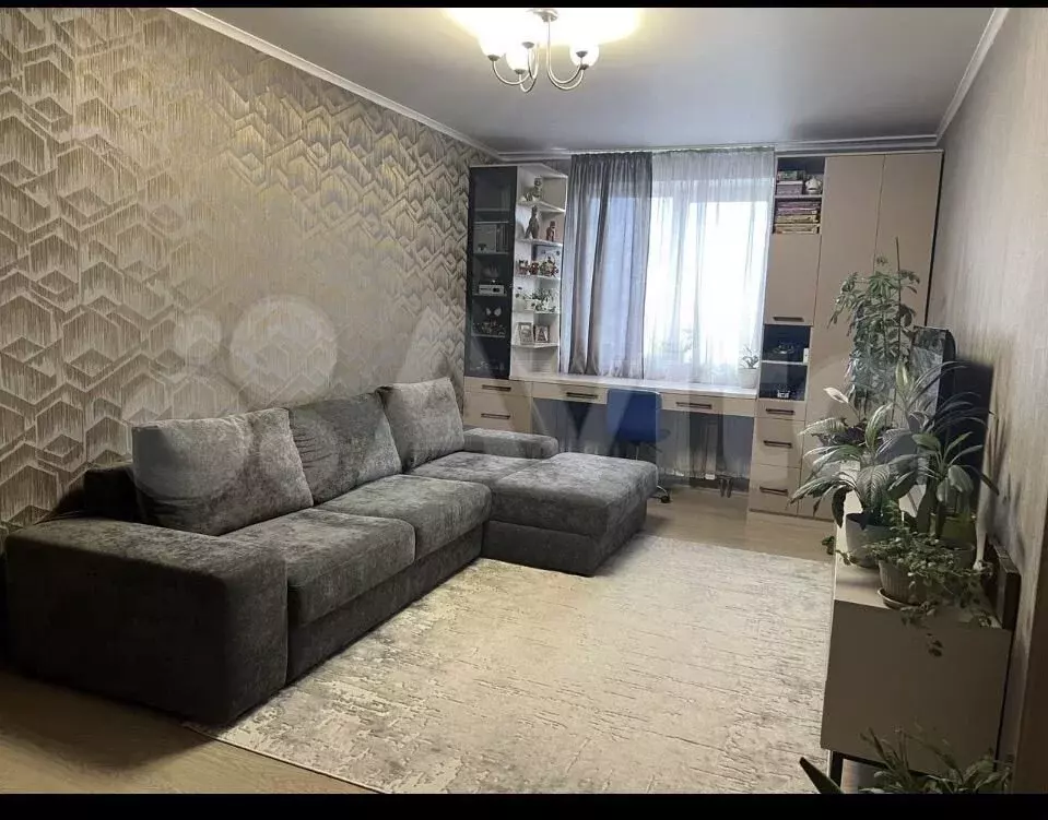 1-к. квартира, 40 м, 7/10 эт. - Фото 0