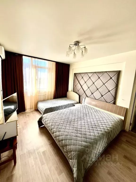 2-к кв. Оренбургская область, Оренбург просп. Гагарина, 21/7 (65.0 м) - Фото 1
