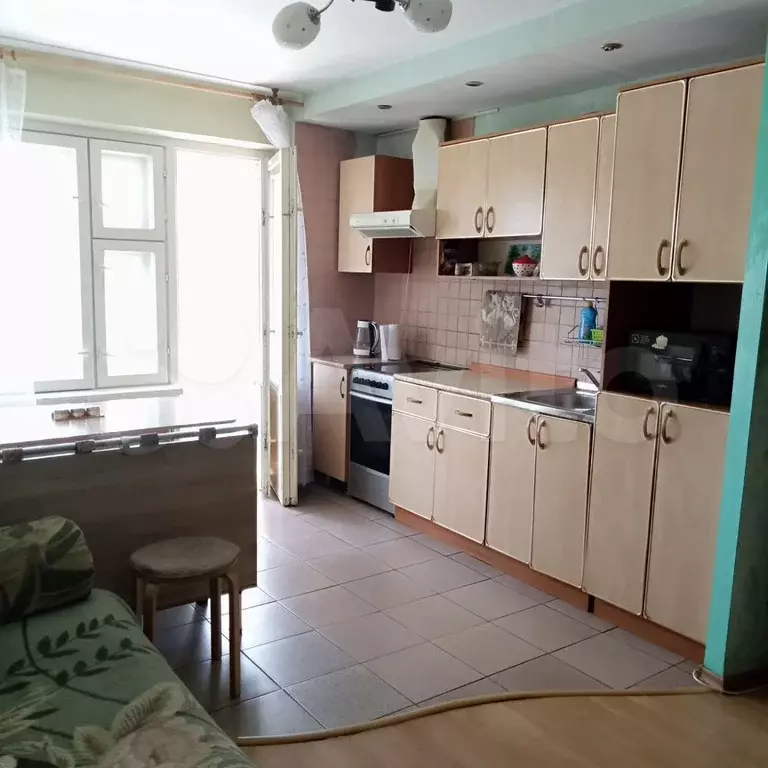 2-к. квартира, 60 м, 1/5 эт. - Фото 0