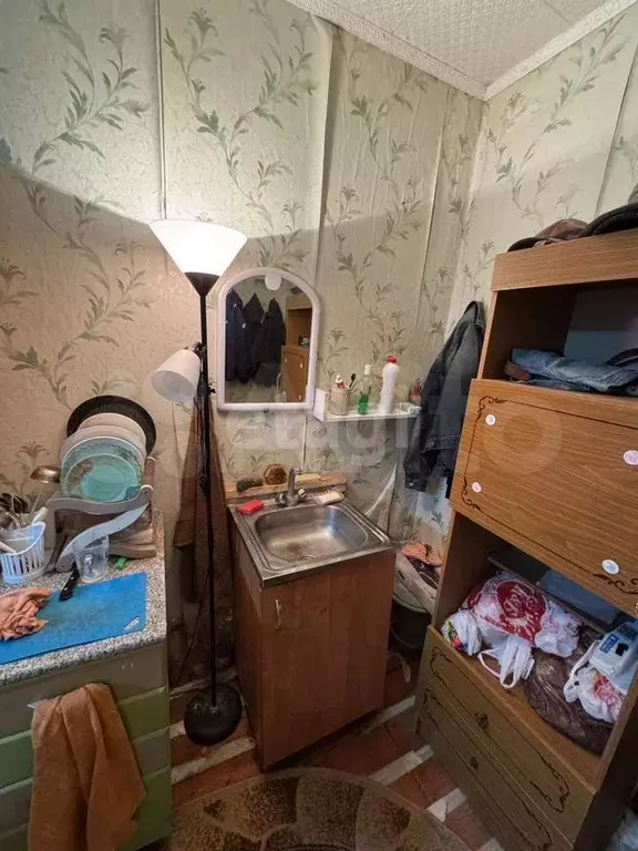 Комната 13,8 м в 1-к., 1/5 эт. - Фото 0