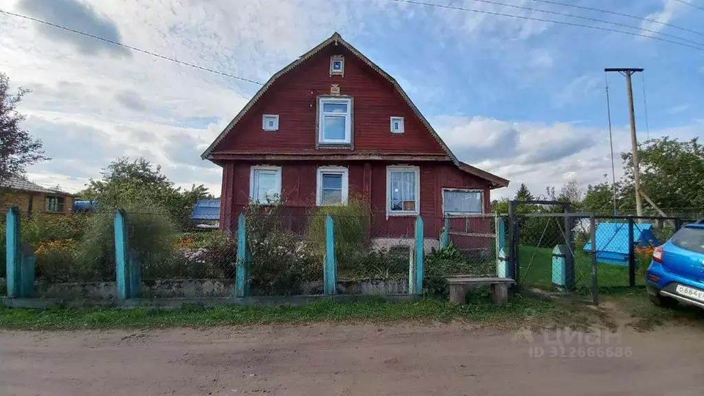 Дом в Ленинградская область, Тихвинское городское поселение, № 1 ... - Фото 0