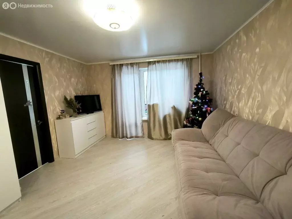 3-комнатная квартира: Череповец, улица Химиков, 28 (52.7 м) - Фото 2