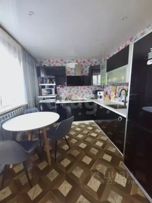 3-к кв. Забайкальский край, Чита 6-й мкр, 7 (68.4 м) - Фото 1