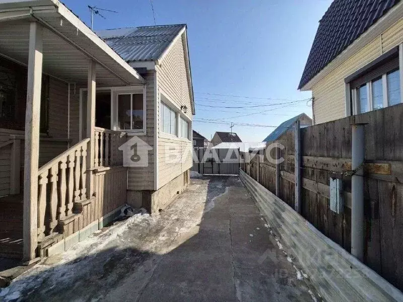 Дом в Бурятия, Улан-Удэ Шишковка мкр, ул. Связистов (70 м) - Фото 2