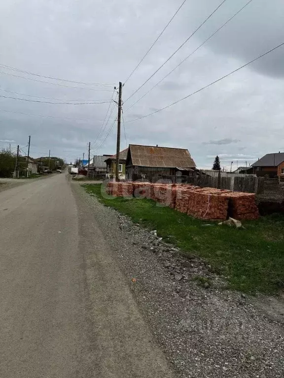 Дом в Челябинская область, Чебаркульский район, с. Кундравы ул. Труда ... - Фото 1