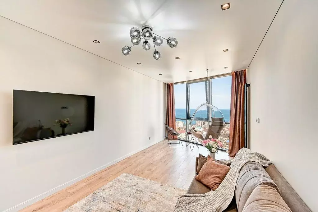 2-к кв. Краснодарский край, Сочи Адлер жилрайон, ул. Ленина, 298Бк5 ... - Фото 1