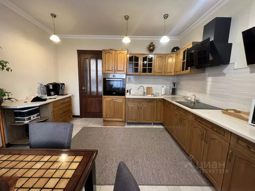 Дом в Белгородская область, Белгород Тихая ул. (276 м) - Фото 2