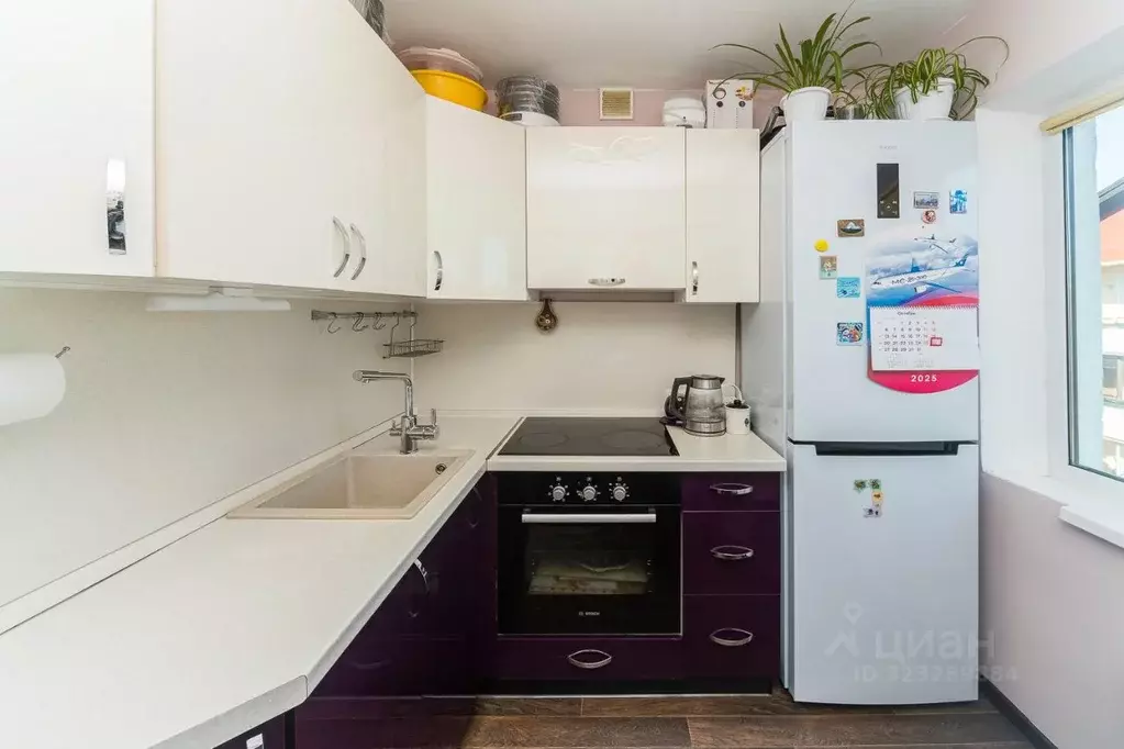 3-к кв. Иркутская область, Иркутск Волгоградская ул., 122 (59.0 м) - Фото 2