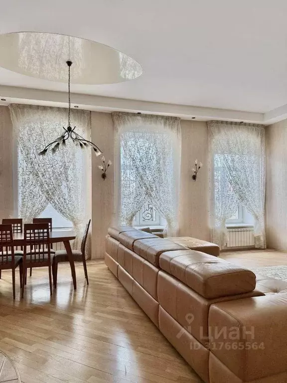 Квартира, 4 комнаты, 165.4 м - Фото 0