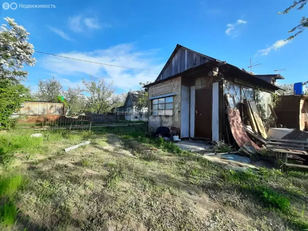 Дом в Энгельсский район, Красноярское муниципальное образование, СНТ ... - Фото 1