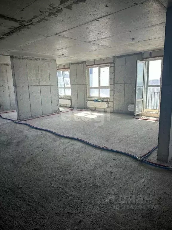 4-к кв. Приморский край, Владивосток ул. Карбышева, 22Б (91.6 м) - Фото 0