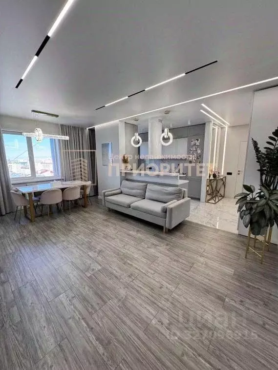 2-к кв. Саха (Якутия), Якутск ул. Каландаришвили, 32 (80.0 м) - Фото 1