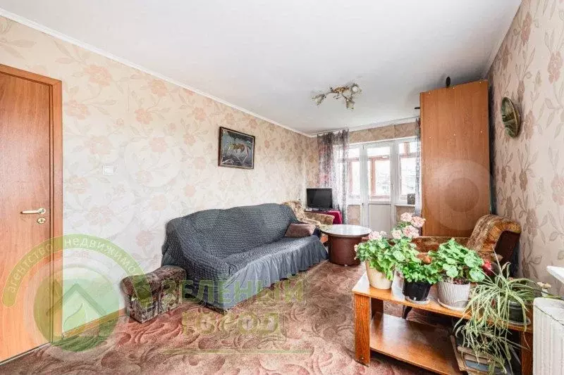2-к. квартира, 43 м, 4/5 эт. - Фото 0