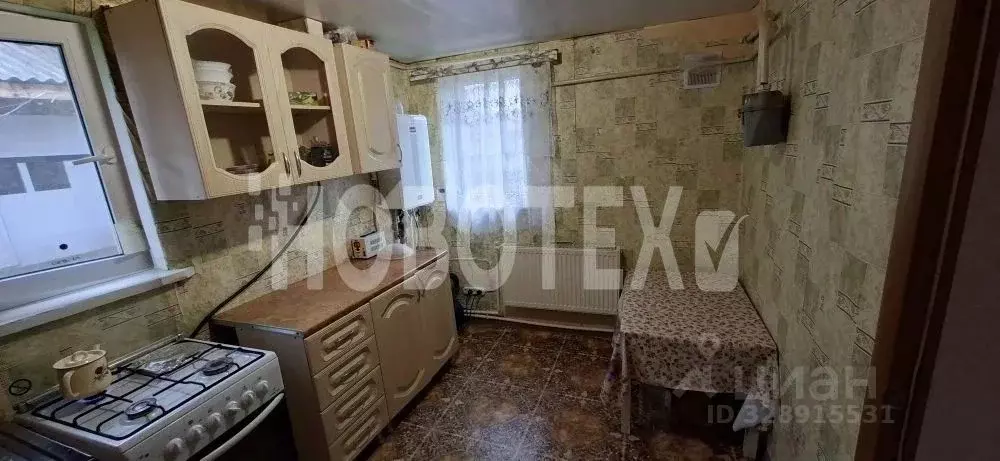 Дом в Краснодарский край, Курганинское городское поселение, Свобода ... - Фото 1