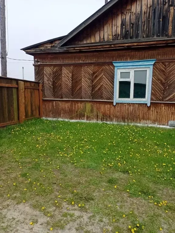 Дом в Бурятия, Прибайкальский район, с. Турка Байкальская ул. (68 м) - Фото 0