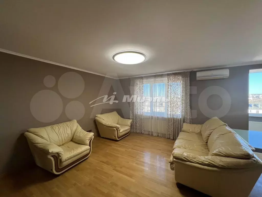 3-к. квартира, 71 м, 8/9 эт. - Фото 1