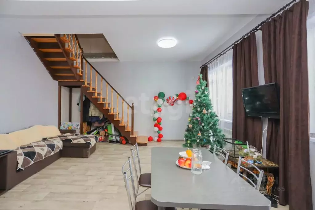 Таунхаус в Иркутская область, Ангарск пер. Ясный, 18 (121 м) - Фото 2