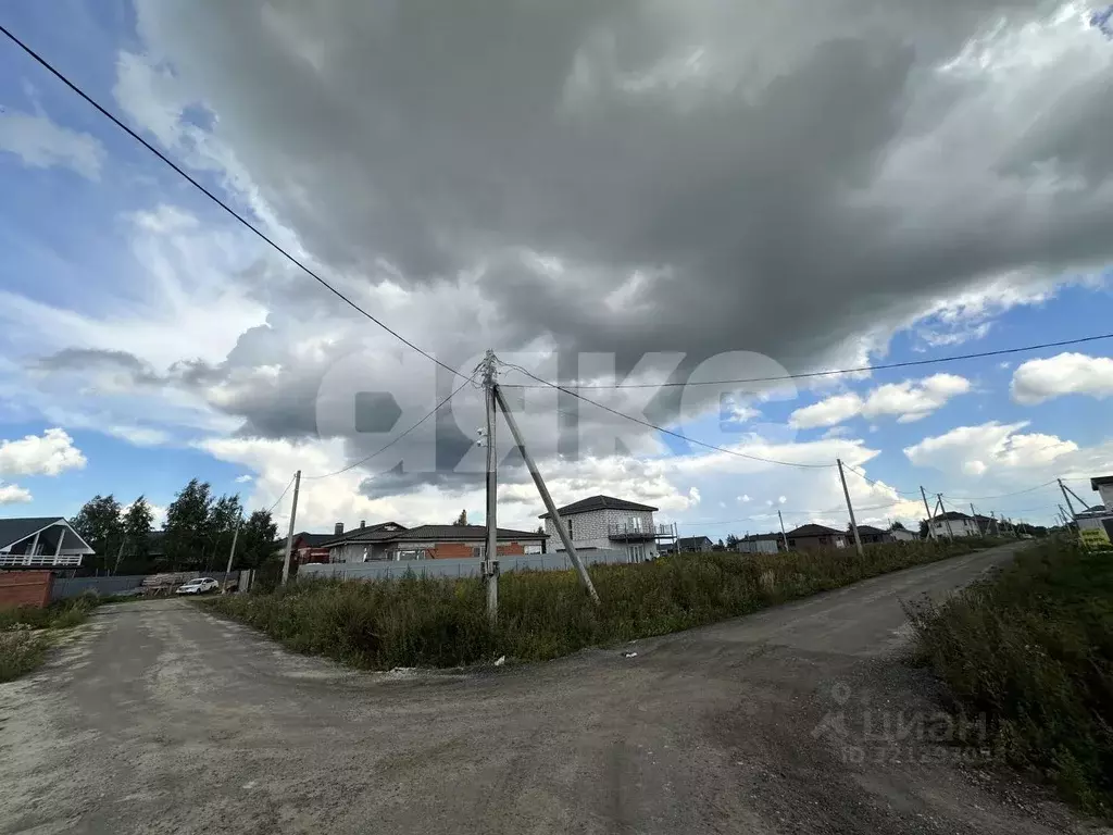 Участок в Московская область, Раменское ул. Июньская (6.0 сот.) - Фото 0