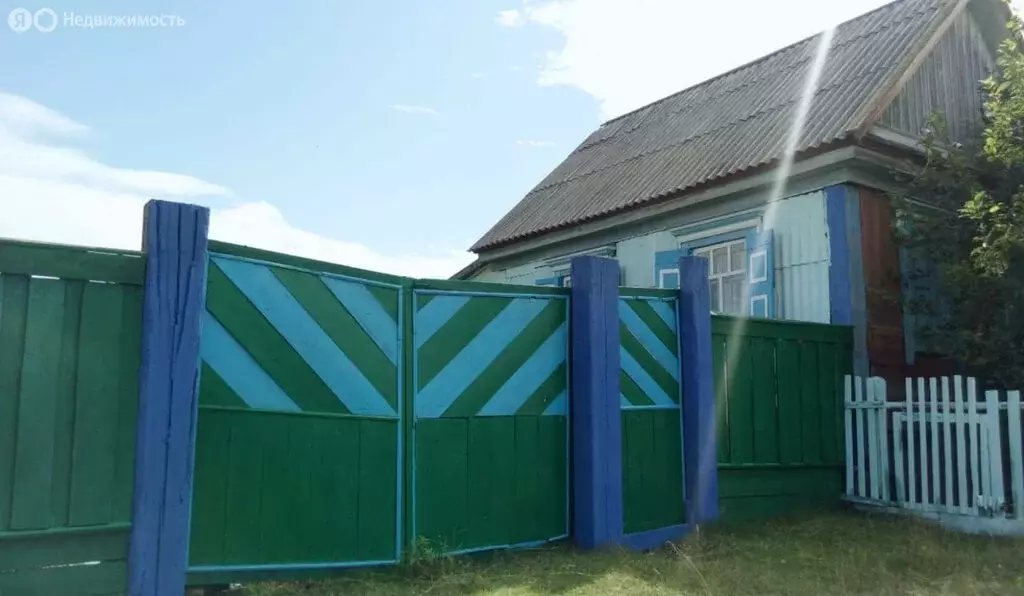 Дом в Кабанский район, село Истомино, Трактовая улица, 23 (24 м) - Фото 1