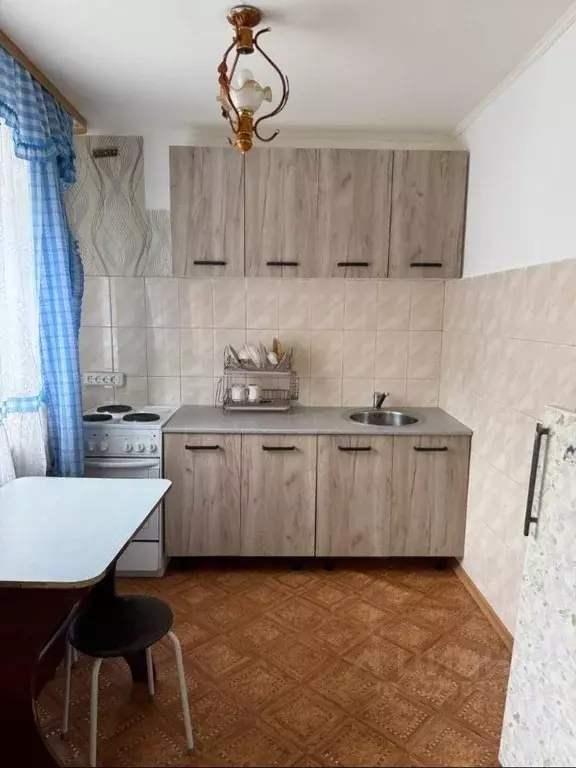 1-к кв. Иркутская область, Иркутск ул. Красноказачья, 2 (33.0 м) - Фото 1