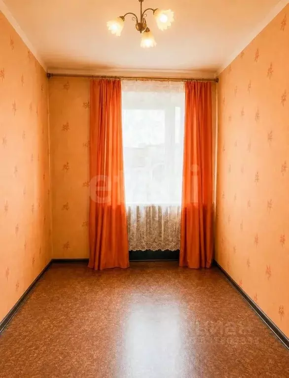Комната Псковская область, Псков ул. Киселева, 8 (9.4 м) - Фото 1