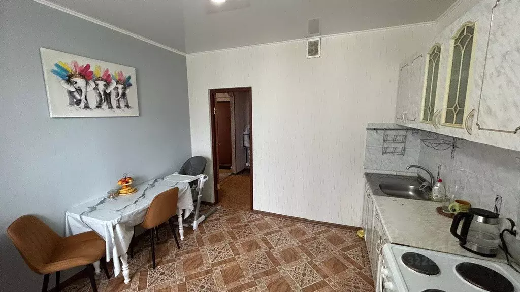 2-к кв. Оренбургская область, Оренбург Транспортная ул., 18/5 (56.2 м) - Фото 1