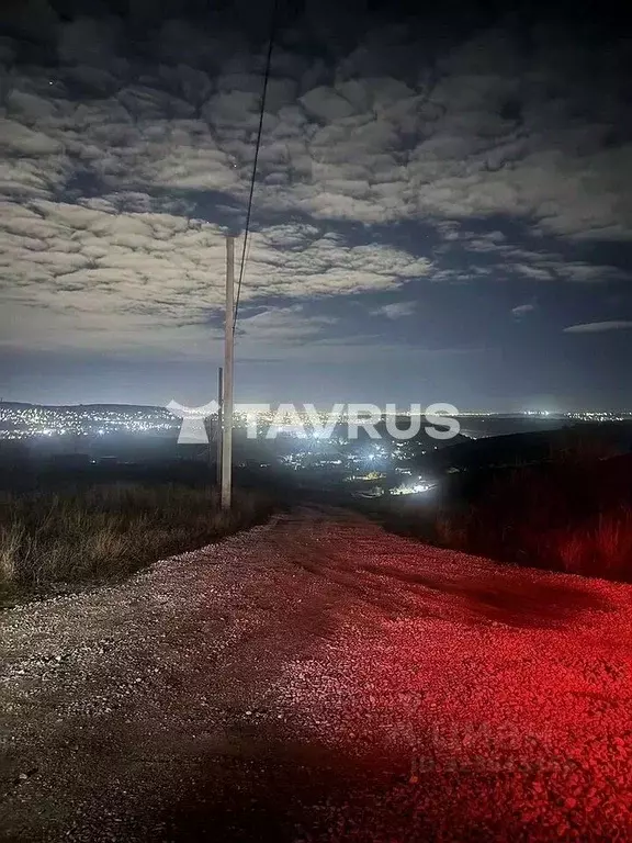 Участок в Крым, Симферопольский район, Перовское с/пос, с. Украинка ... - Фото 1