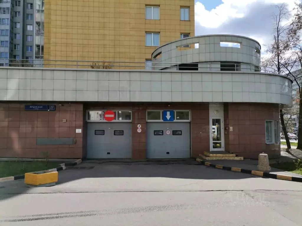 Гараж в Москва Ярцевская ул., 27к1 (15 м) - Фото 1