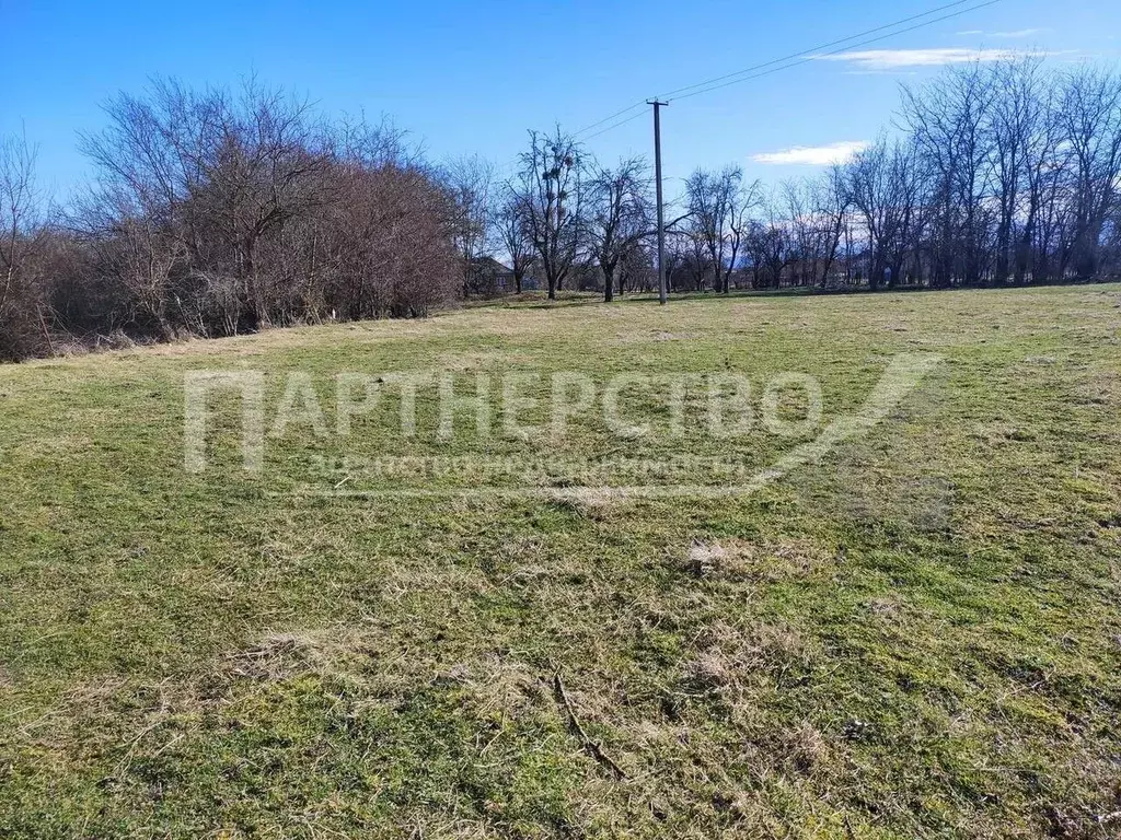 Участок в Краснодарский край, Абинский район, Ахтырское городское ... - Фото 0
