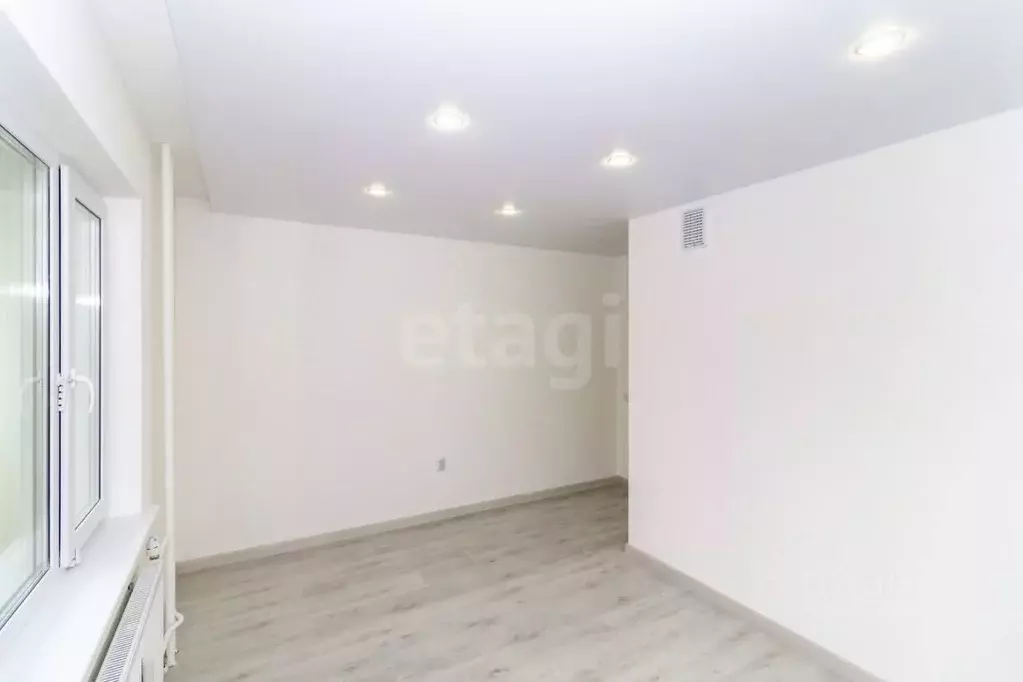 1-к кв. Тюменская область, Тюмень ул. Новоселов, 109 (42.0 м) - Фото 1