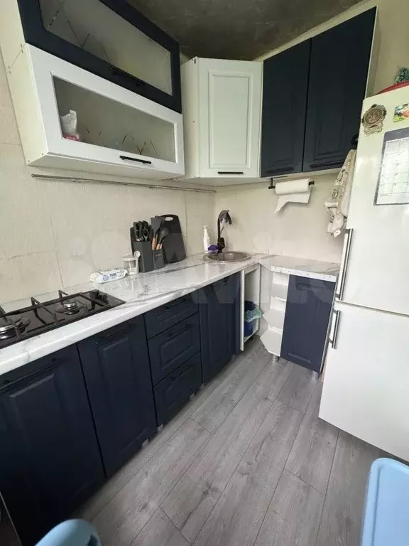 2-к. квартира, 42,1 м, 4/4 эт. - Фото 0