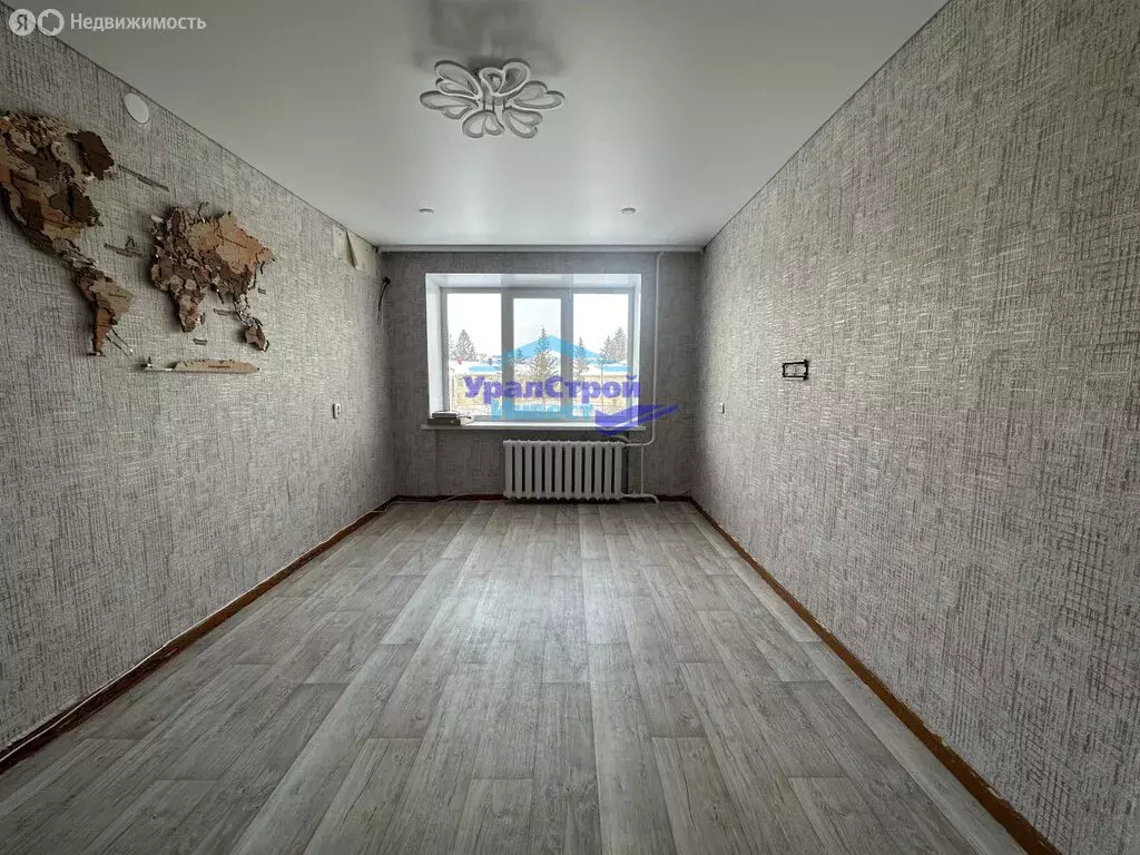 2-комнатная квартира: Октябрьский, 21-й микрорайон, 3 (40.1 м) - Фото 1