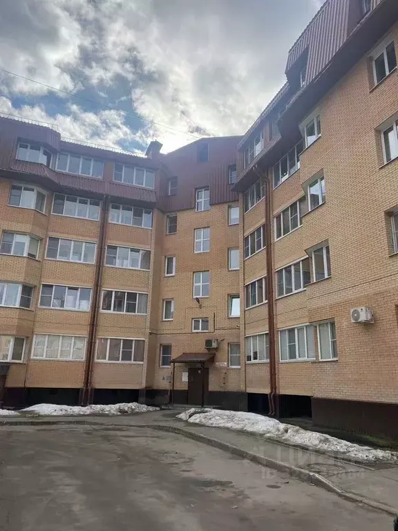 2-к кв. Ленинградская область, Кириши Березовый пер., 6 (65.0 м) - Фото 1