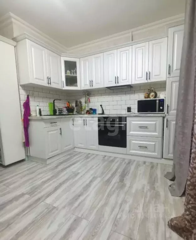 3-к кв. Ханты-Мансийский АО, Ханты-Мансийск ул. Коминтерна, 13 (86.0 ... - Фото 1