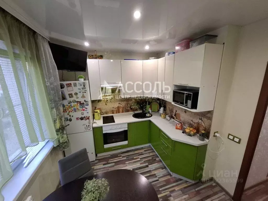 1-к кв. Омская область, Омск ул. Рокоссовского, 32 (40.0 м) - Фото 1