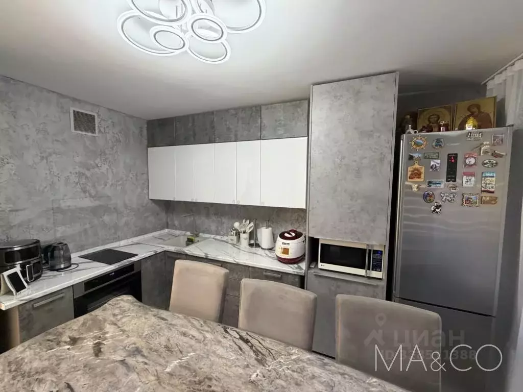 2-к кв. Московская область, Клин Майданово мкр, 2к2 (62.0 м) - Фото 2