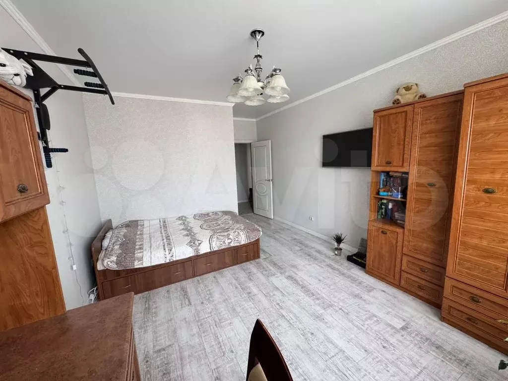 Комната 18 м в 2-к., 6/9 эт. - Фото 1