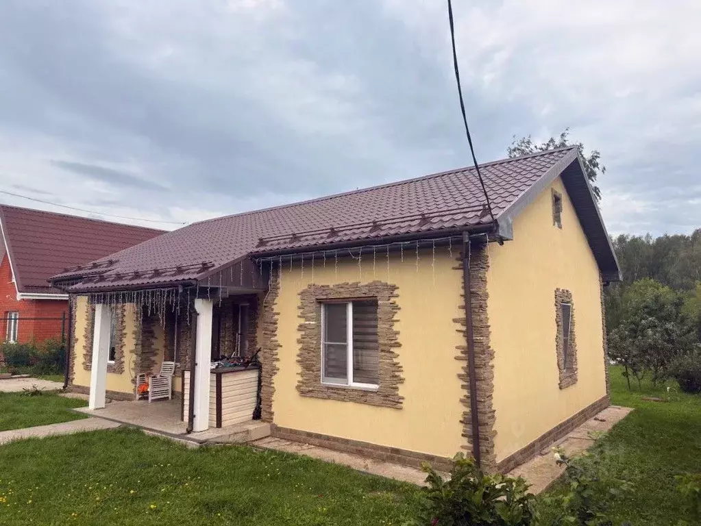 Дом в Московская область, Чехов ул. Гарнаева (91 м) - Фото 1