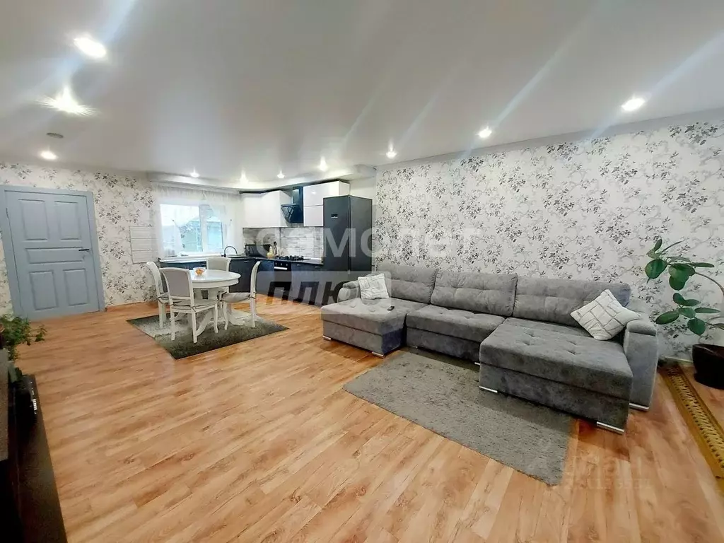 Дом в Оренбургская область, Оренбург Красный городок мкр, ул. Лесная, ... - Фото 1