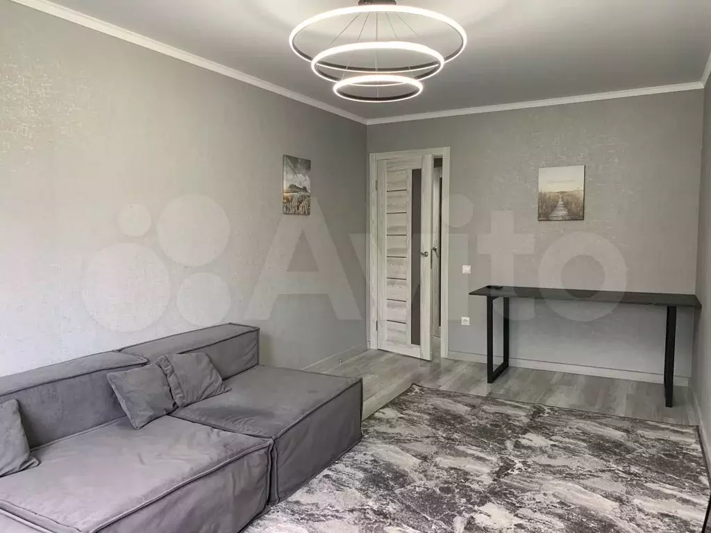 2-к. квартира, 49 м, 4/5 эт. - Фото 1