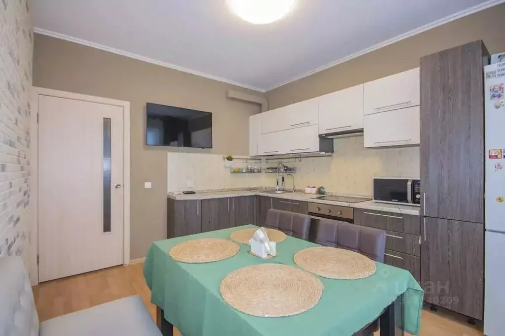 2-к кв. Свердловская область, Екатеринбург муниципальное образование, ... - Фото 1