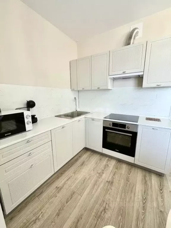 2-к кв. Воронежская область, Воронеж Донбасская ул., 25к1 (61.9 м) - Фото 0