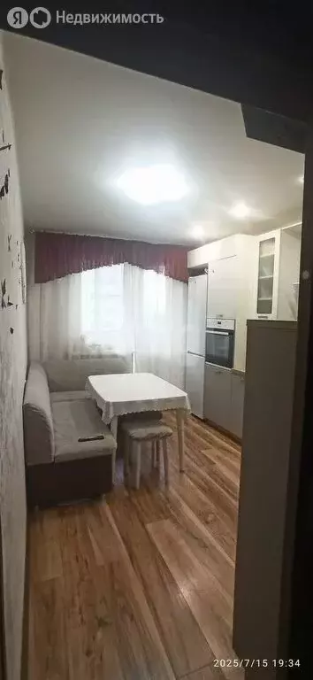 2-комнатная квартира: Тверь, улица Степана Горобца, 8 (61.5 м) - Фото 0