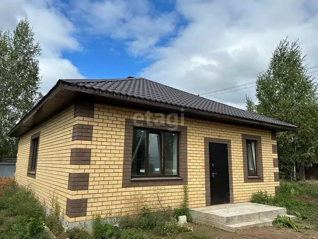 Дом в Башкортостан, Уфа городской округ, д. Карпово  (90 м) - Фото 1