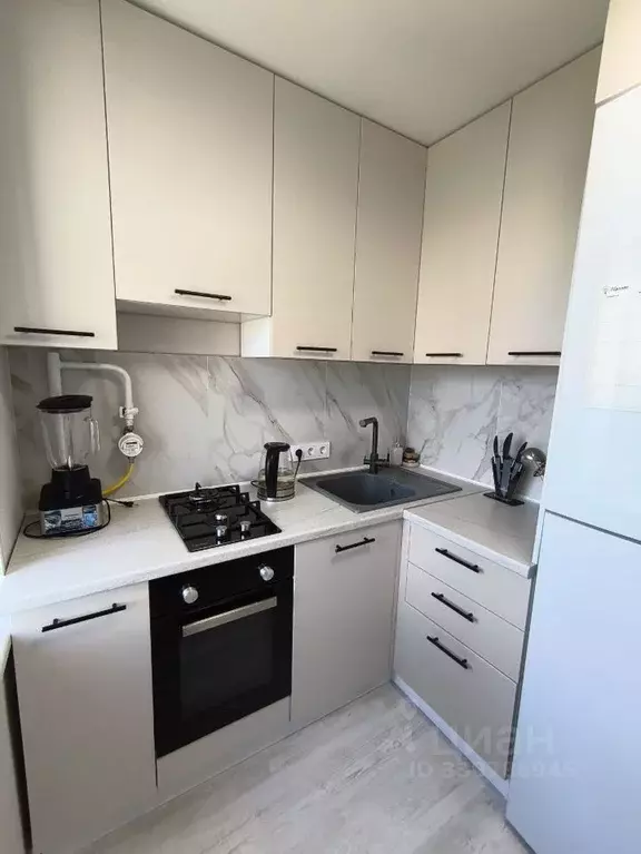 2-к кв. Чувашия, Новочебоксарск проезд Энергетиков, 1 (43.5 м) - Фото 1