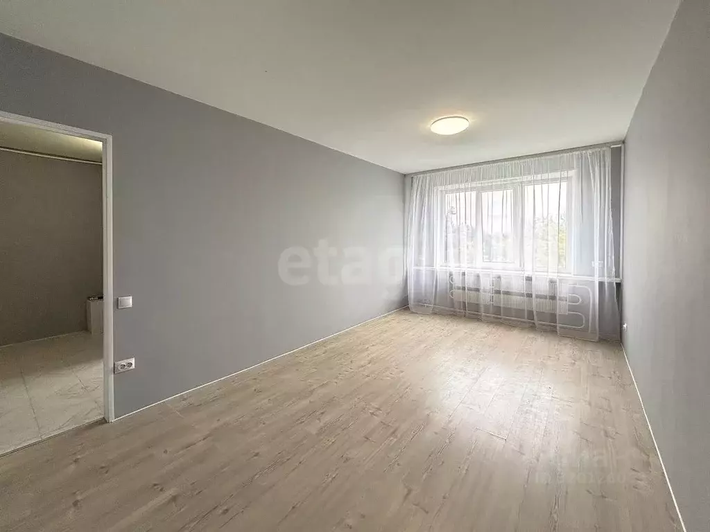 3-к кв. Псковская область, Псков ул. Плехановский Посад, 67 (67.1 м) - Фото 1