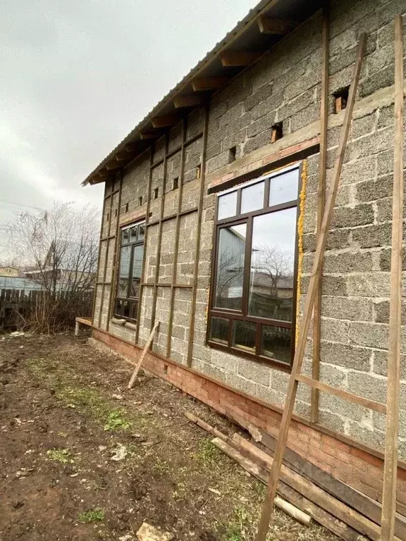 Дом в Башкортостан, Стерлитамакский район, Отрадовский сельсовет, с. ... - Фото 1